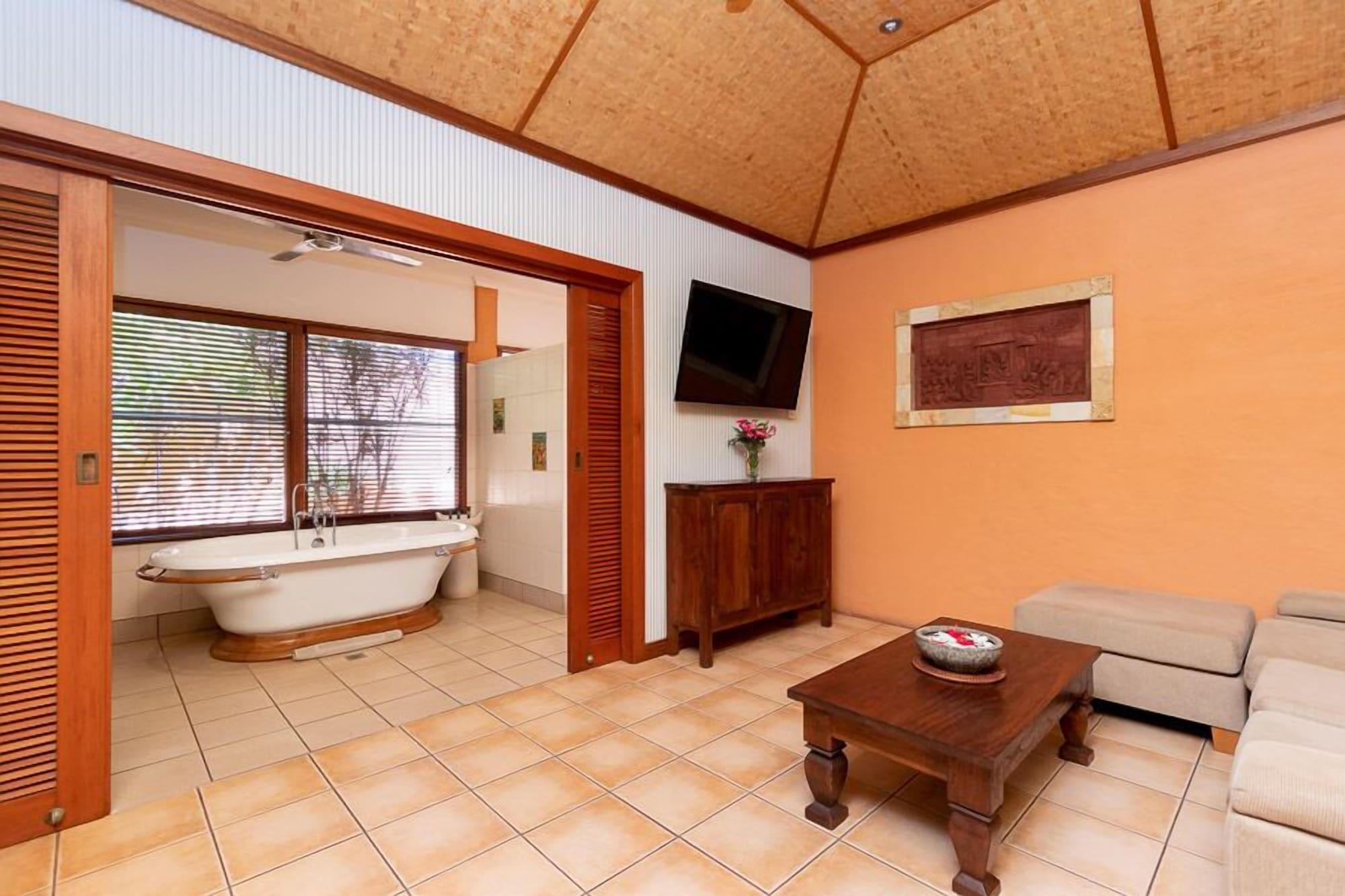 Bali Hai Resort & Spa Брум Экстерьер фото